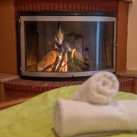 Ξενοδοχειο Παπαναγιωτου Hotel Neraïdochóri Eksteriør billede